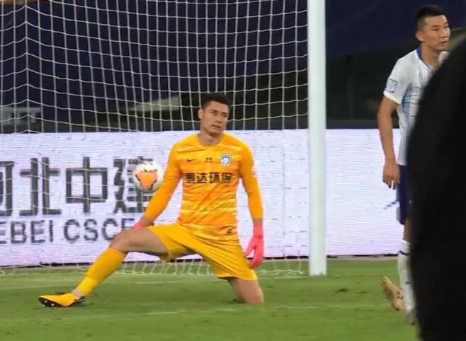 GIF：完美句号！穆里奇劲射破门，永昌3-0泰达