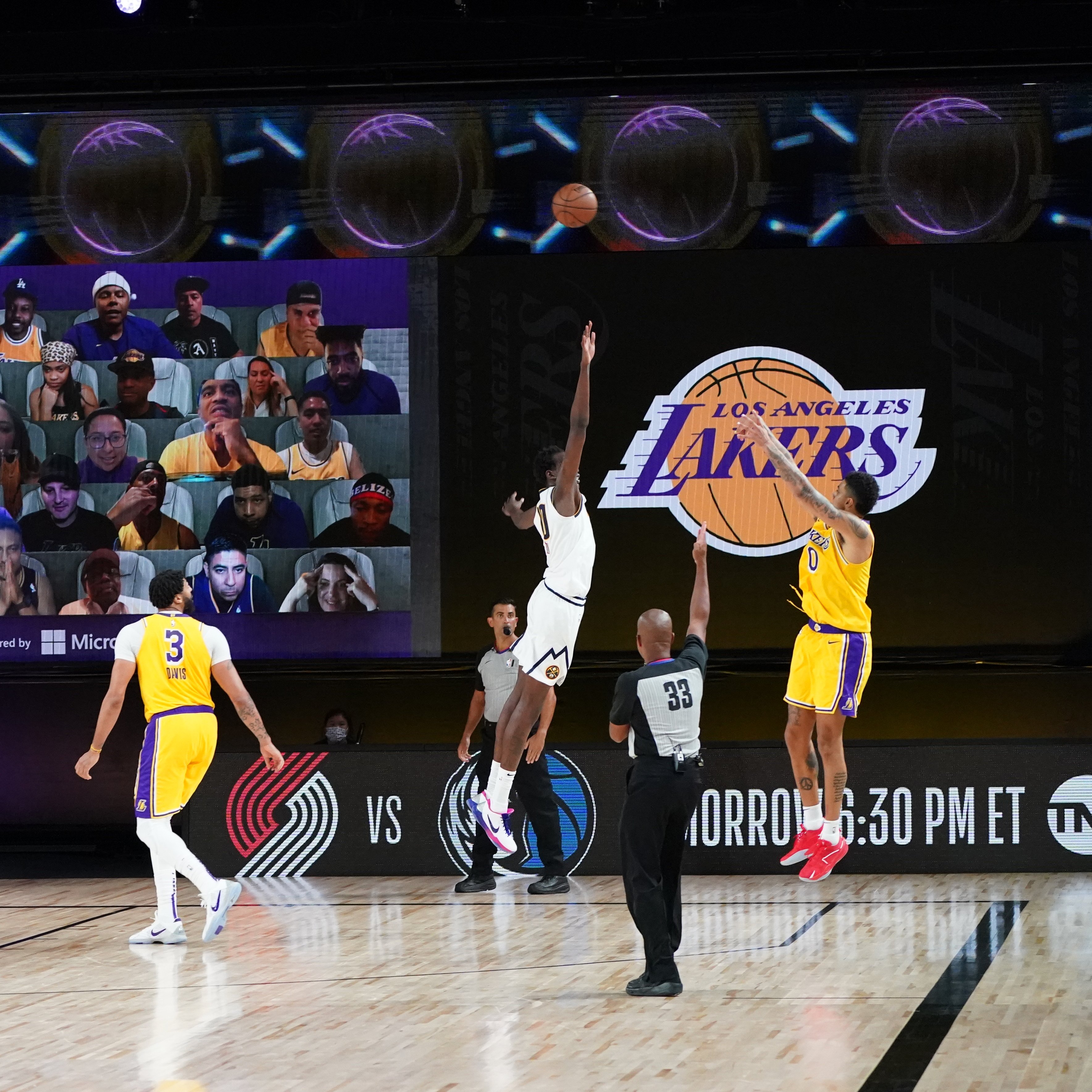 NBA官推晒库兹马绝杀瞬间以及庆祝赛场照：大心脏库兹马