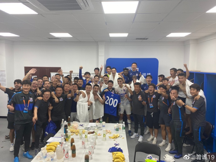 曾诚：用胜利为金信煜加油，祝贺莫雷诺200场