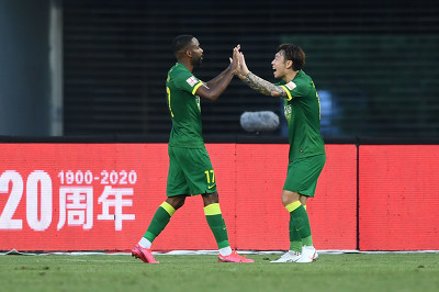 GIF：这次没有快乐！巴坎布补射破门，黄海0-1国安