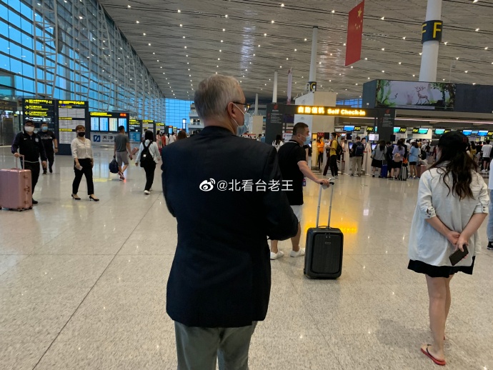 多图流：老头再见！施蒂利克今天一早离开中国
