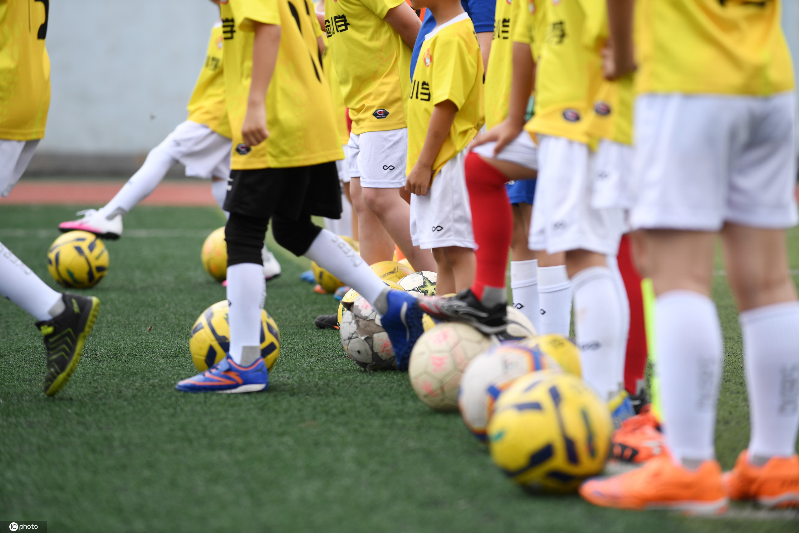 人民网：良好的青训体系是中国足球重塑生态的必由之路