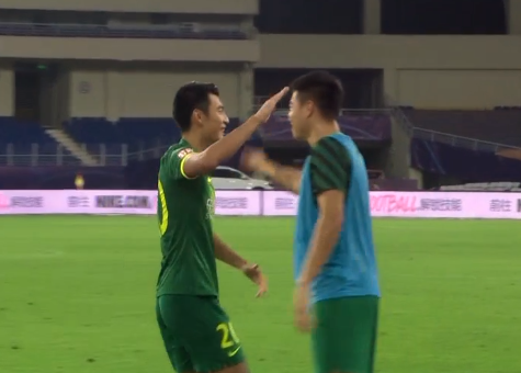 GIF：王子铭下半场开场闪击破门，国安3-1重庆