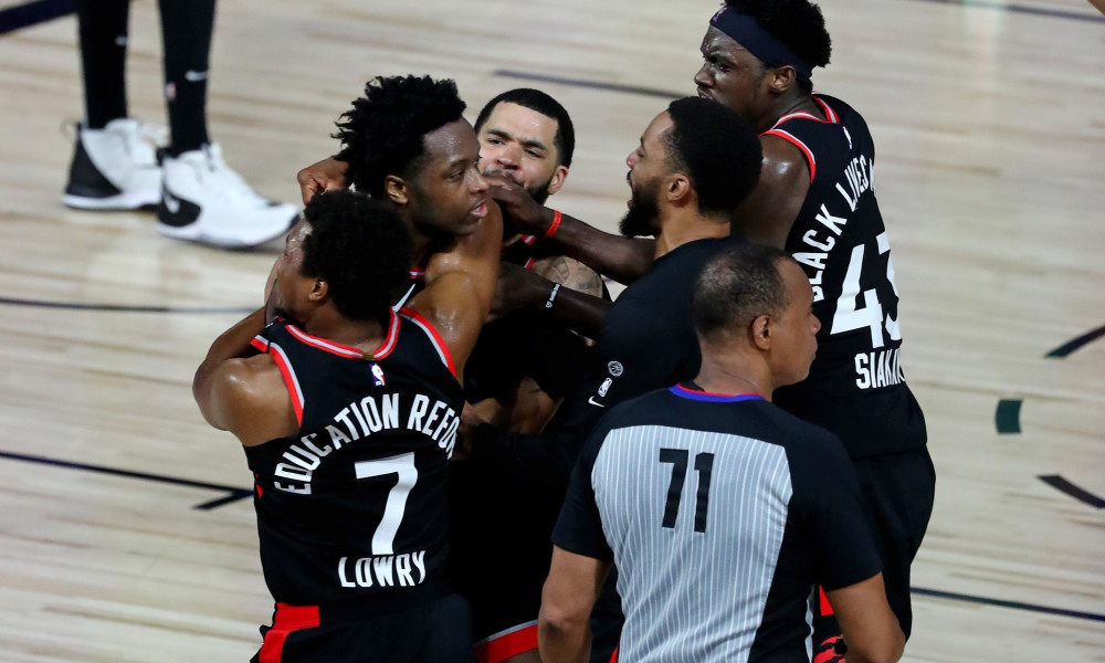 TNT主持人：阿奴诺比在下半场的23分59.5秒里都没投过篮