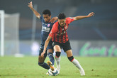 足协杯：李圣龙制胜马尔西尼奥过4人破门 上港3-2重庆