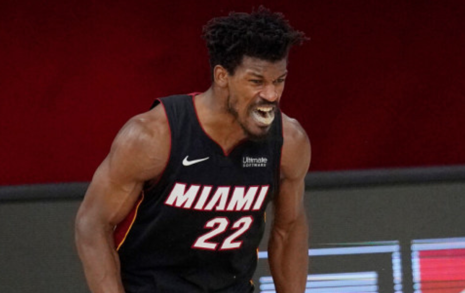 巴特勒成为历史第1位在其首次总决赛中得到两次3双的球员