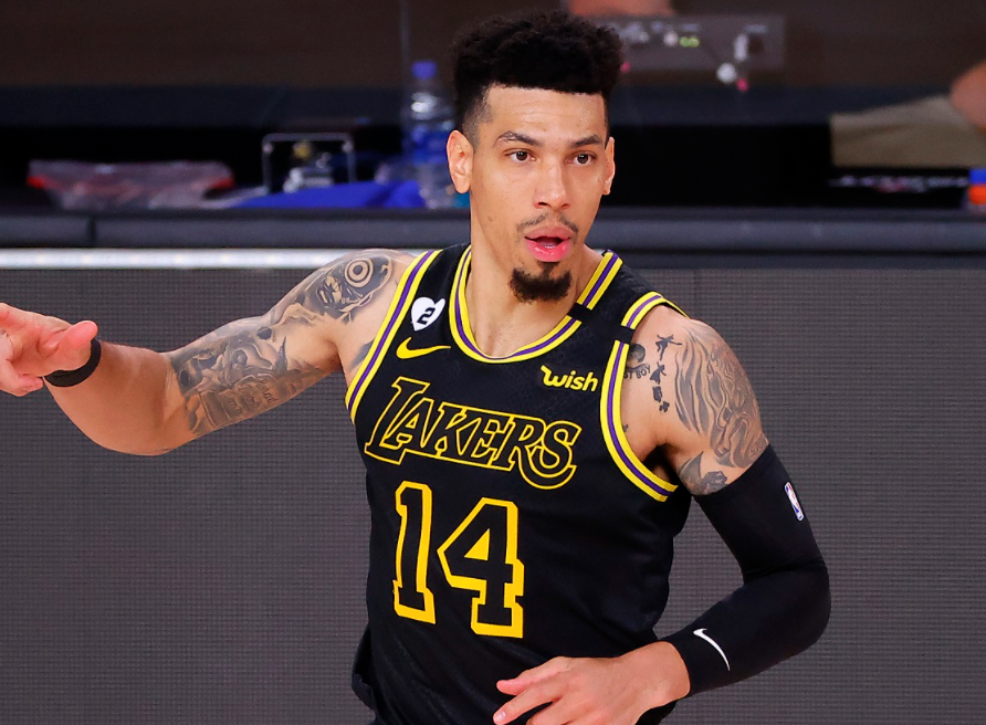 利拉德赛后为格林辩护：他只是投丢了一球而已，放轻松