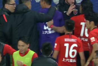 [视频]上海德比赛后众生相：一边是欢庆，一边是泪水
