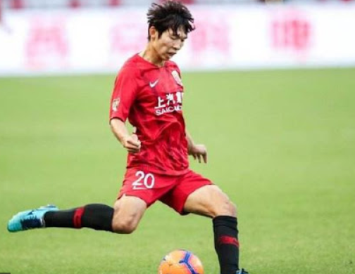 杨世元：接下来的比赛依然重要，球队要丢掉包袱全力以赴