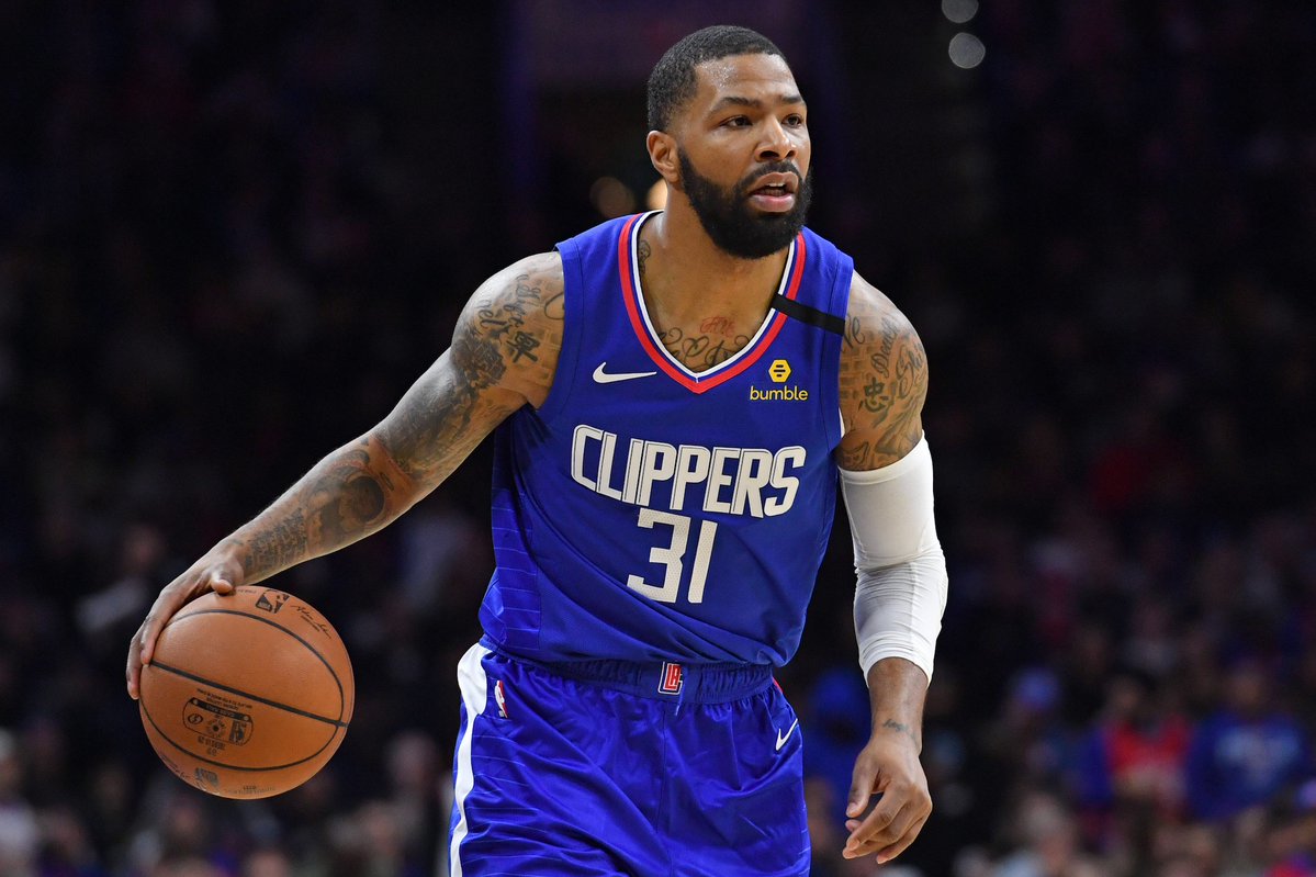 小莫里斯发推：感谢在整个续约过程中为我提供帮助的人